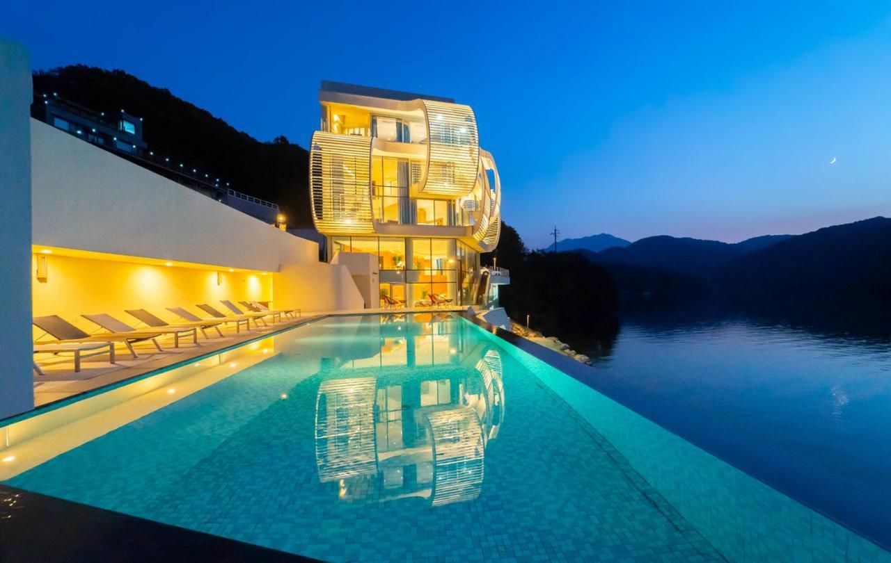 Gapyeong Suiteian Hotel&Resort Εξωτερικό φωτογραφία