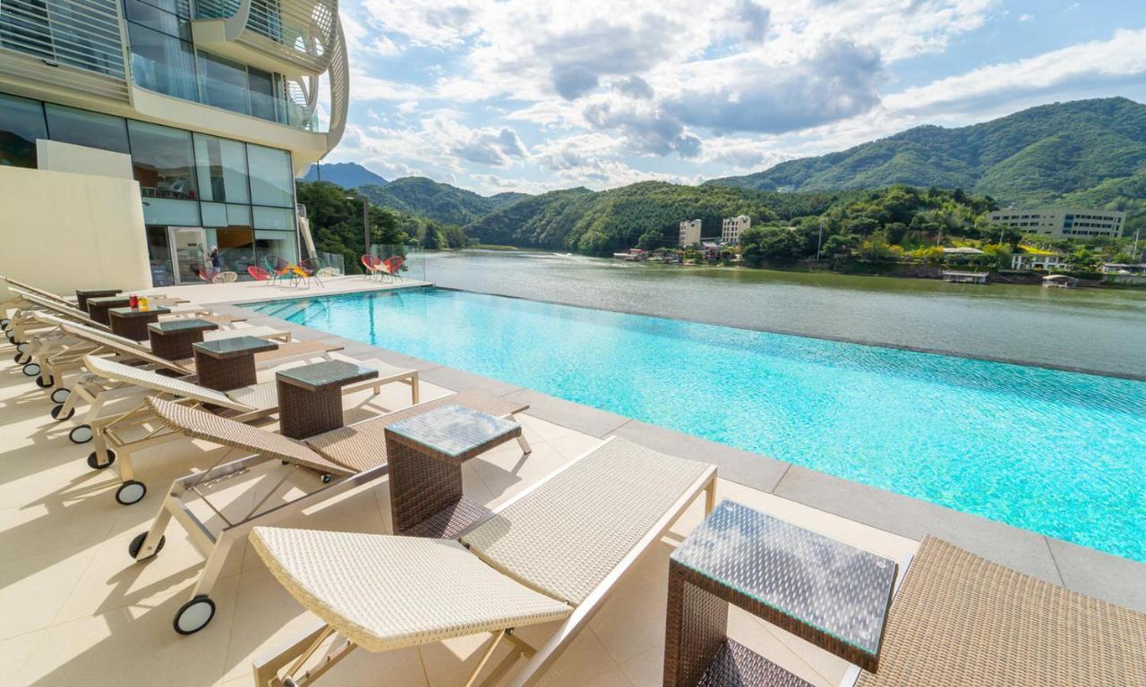 Gapyeong Suiteian Hotel&Resort Εξωτερικό φωτογραφία