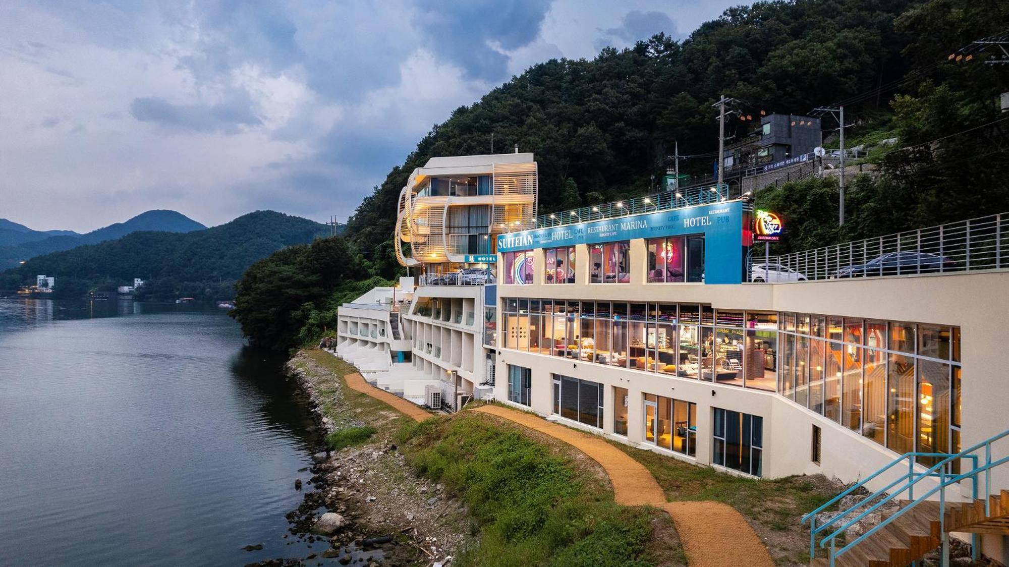 Gapyeong Suiteian Hotel&Resort Εξωτερικό φωτογραφία